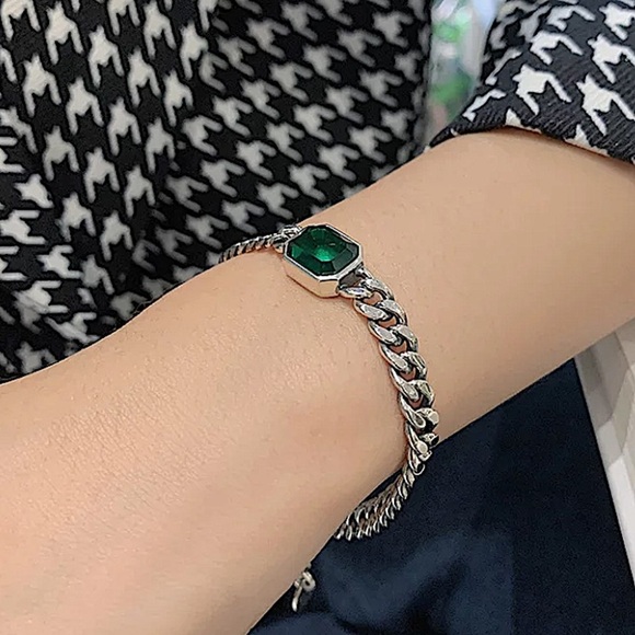 Emerald Green Sterling Silver Chain Link Bracelet - Picture 4 of 12